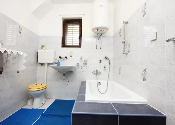 With Parking Space Orebic, Peljesac - 4546 Orebić